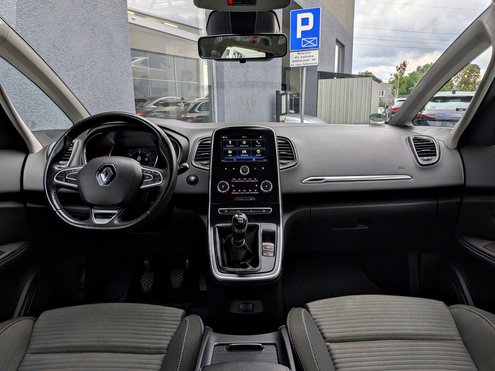 Renault Grand Scenic - zdjęcie 18