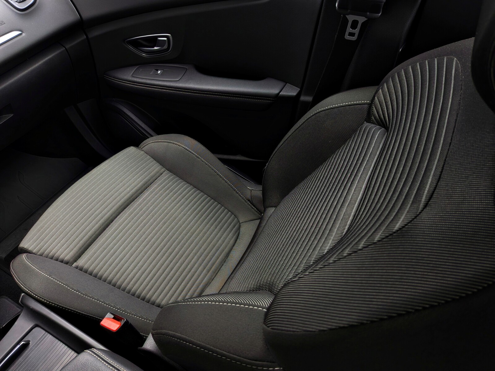 Renault Grand Scenic - zdjęcie 14