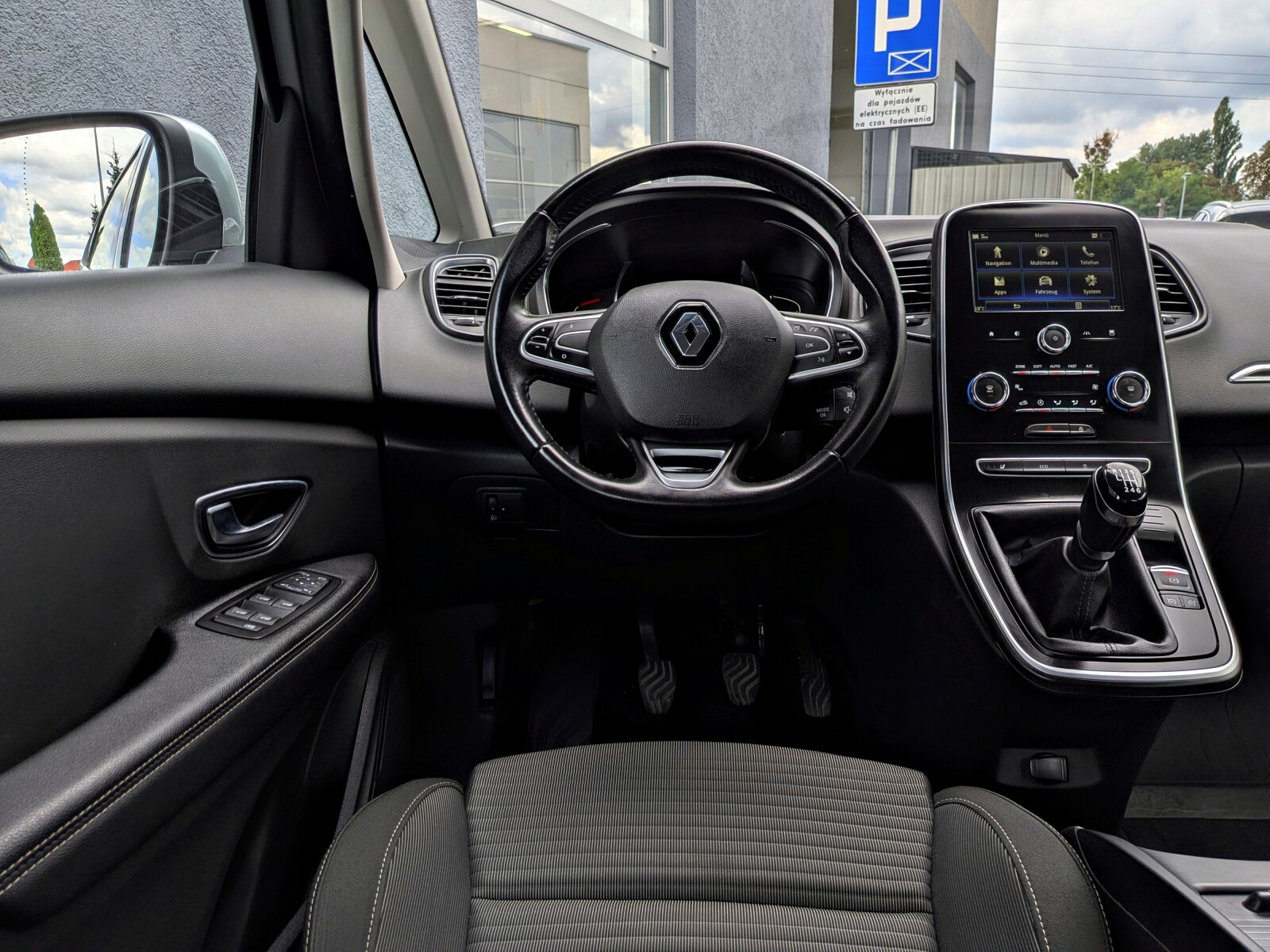Renault Grand Scenic - zdjęcie 19