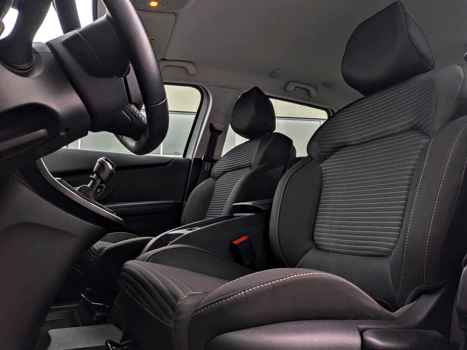 Renault Grand Scenic - zdjęcie 9