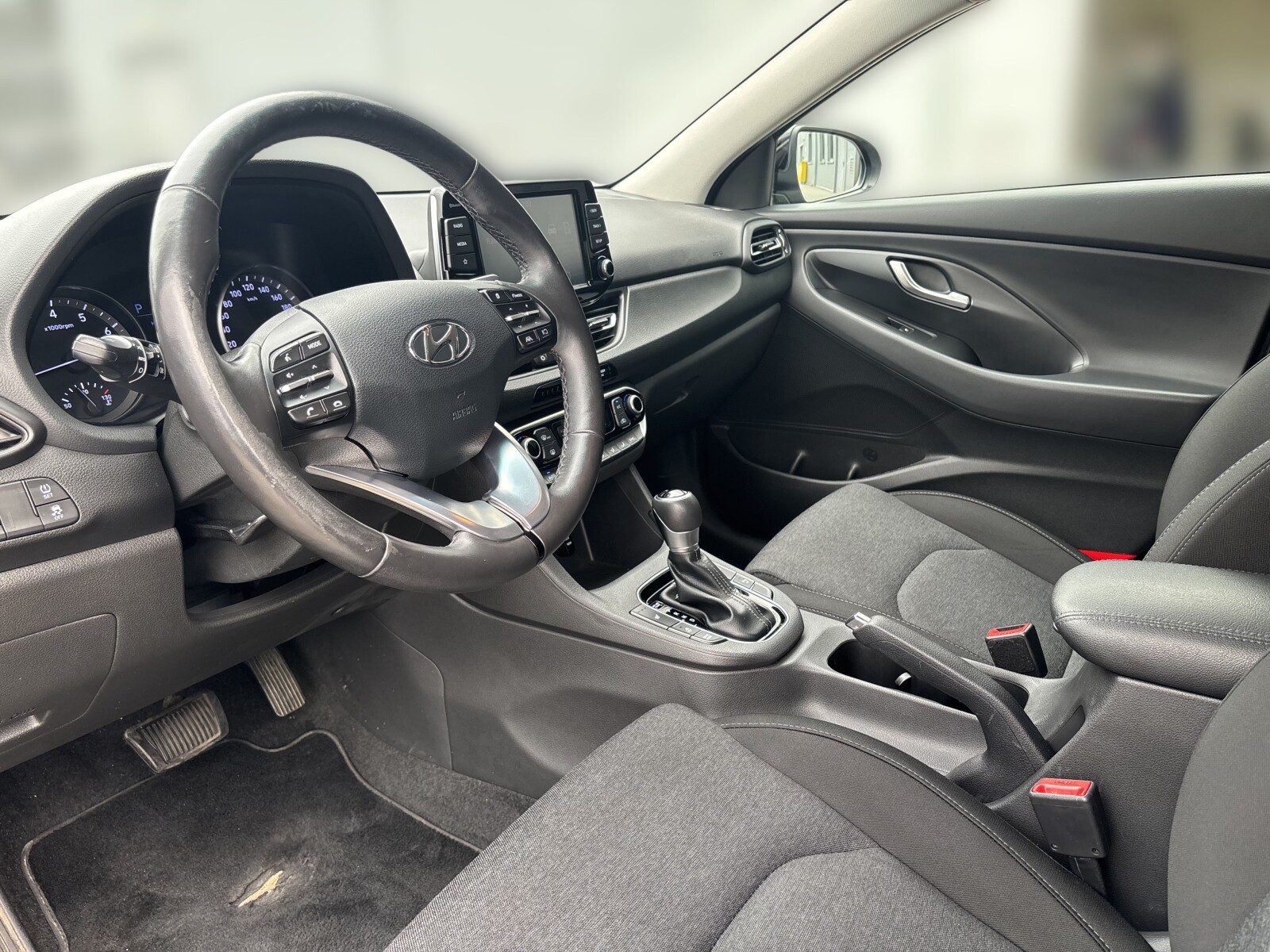 Hyundai i30 - zdjęcie 10