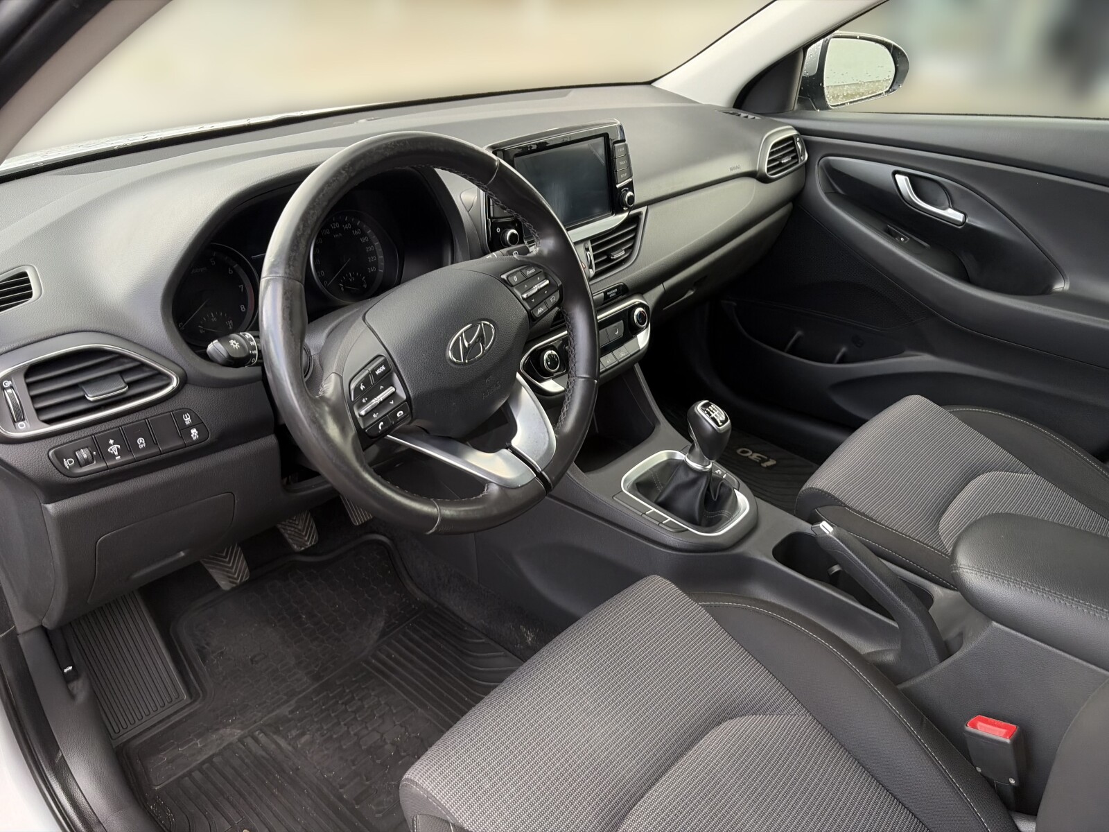 Hyundai i30 - zdjęcie 9