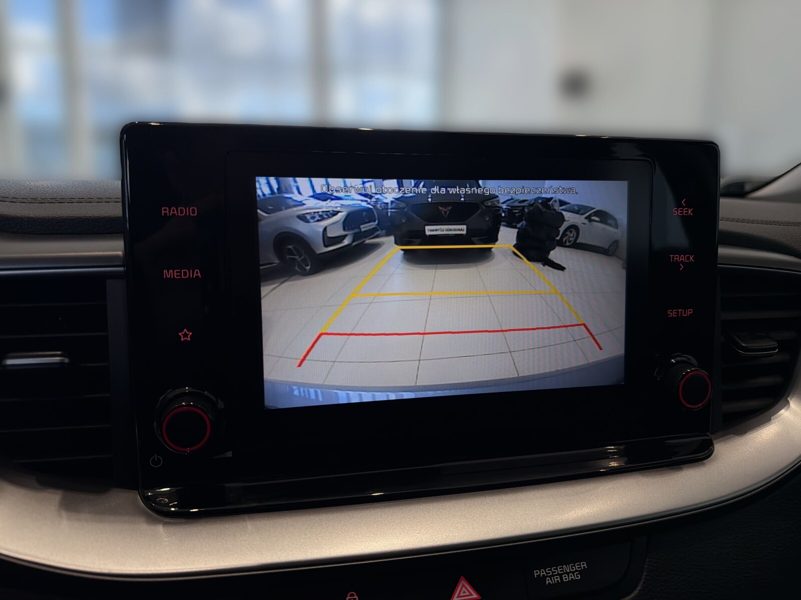 Kia Ceed - zdjęcie 19