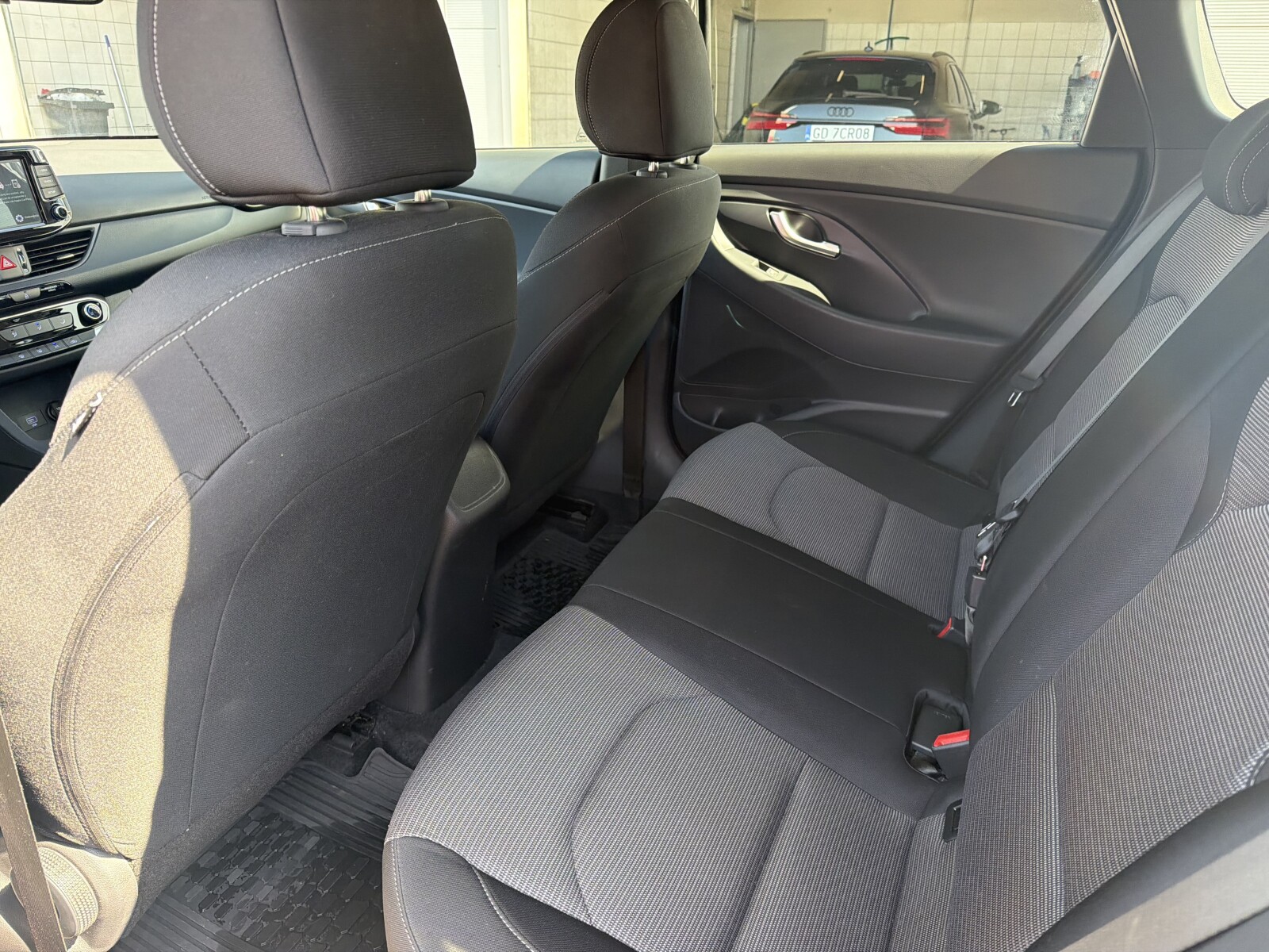 Hyundai i30 - zdjęcie 12