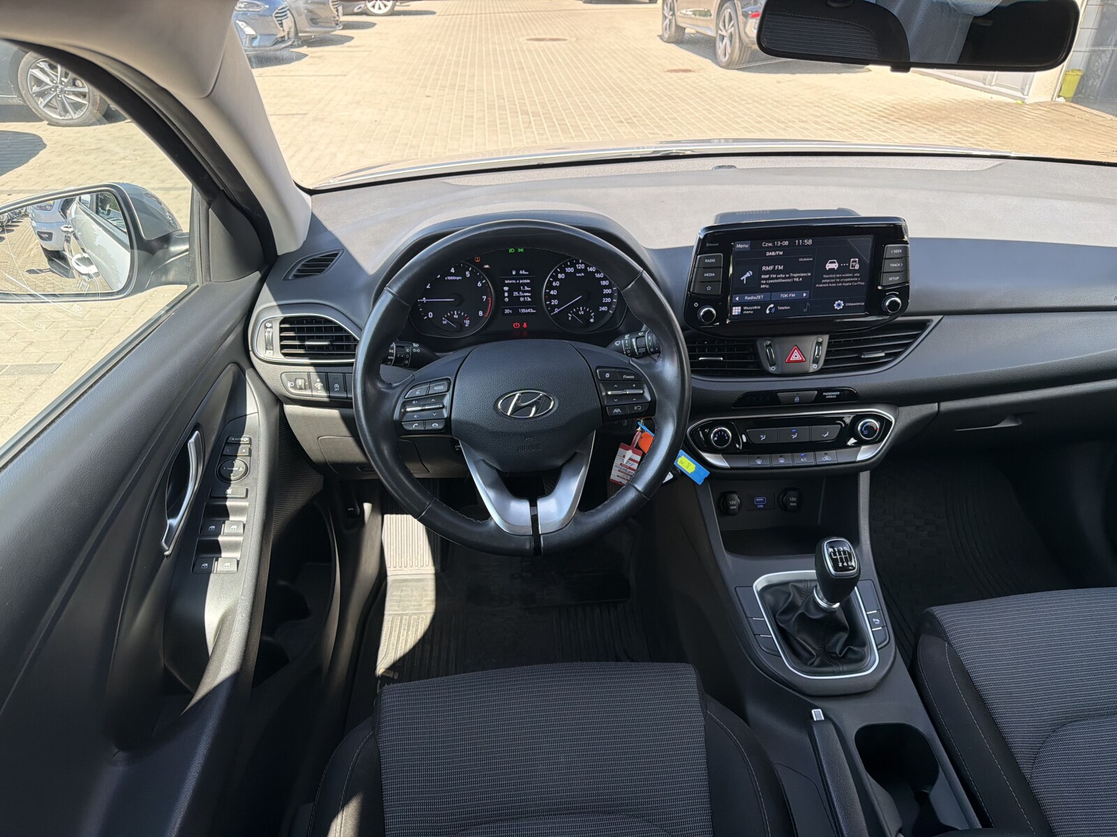 Hyundai i30 - zdjęcie 19