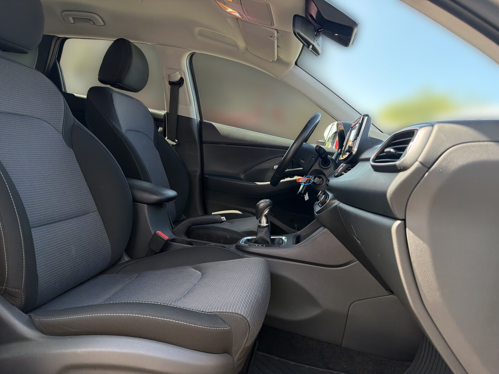 Hyundai i30 - zdjęcie 18