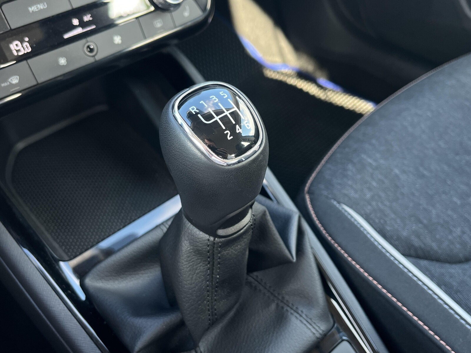 Škoda Kamiq - zdjęcie 27