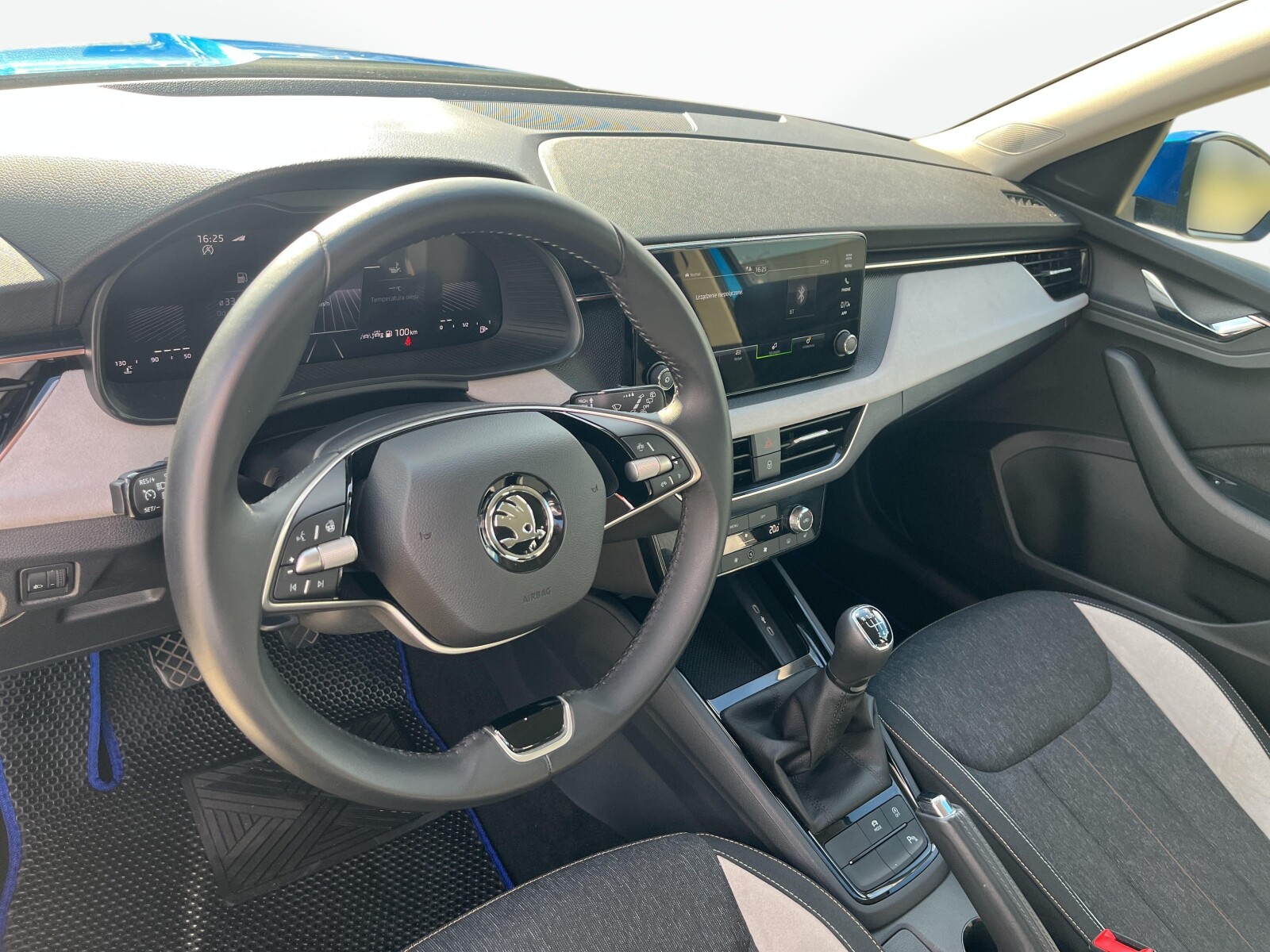 Škoda Kamiq - zdjęcie 10