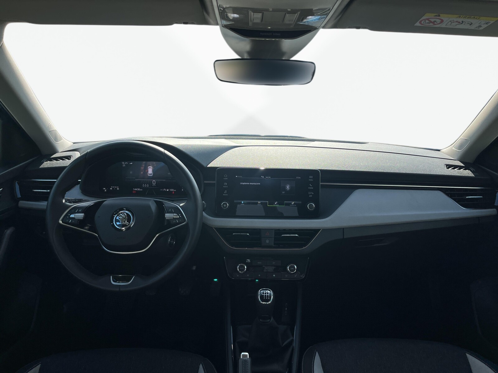 Škoda Kamiq - zdjęcie 11