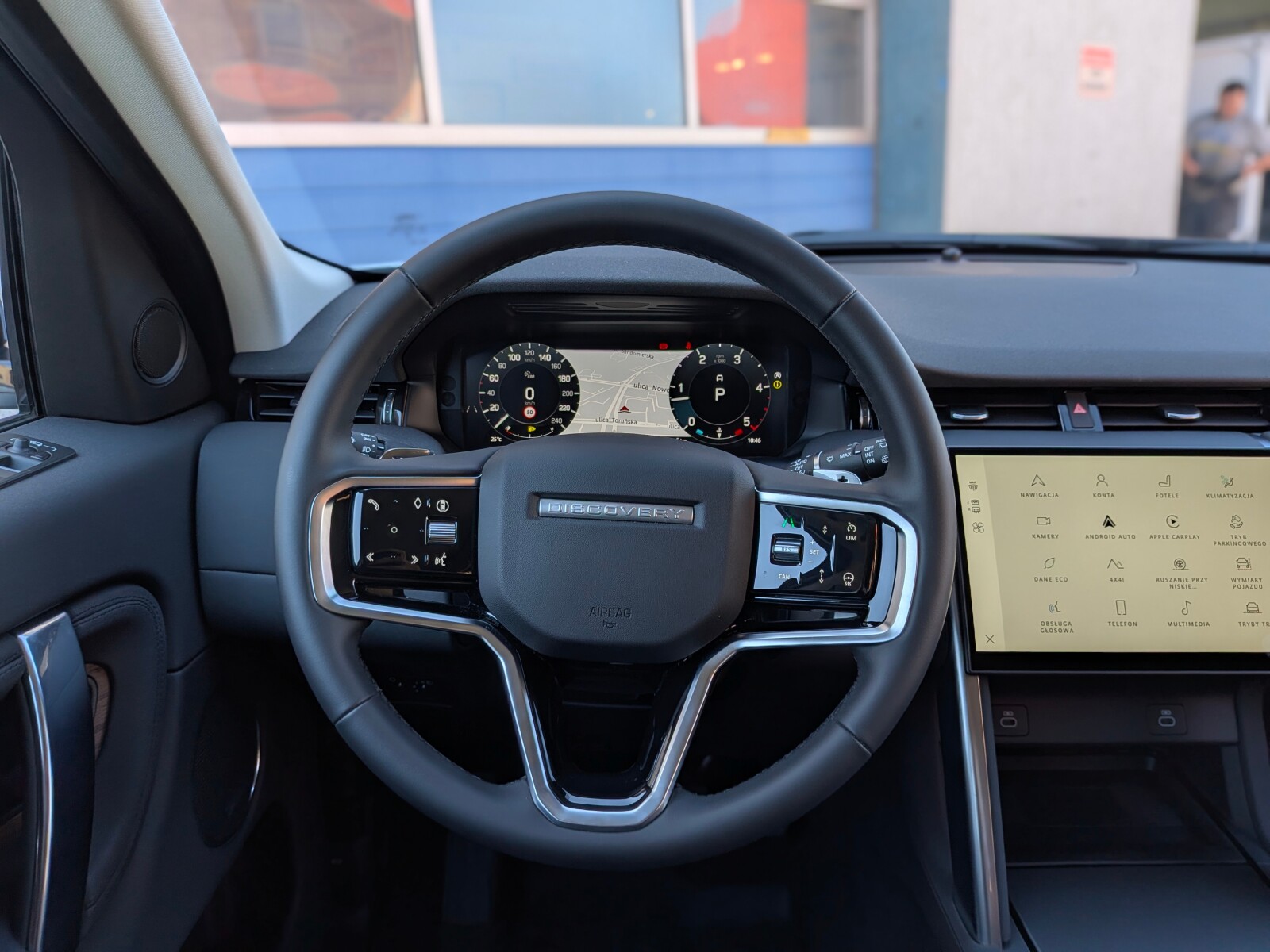 Land Rover Discovery Sport - zdjęcie 20