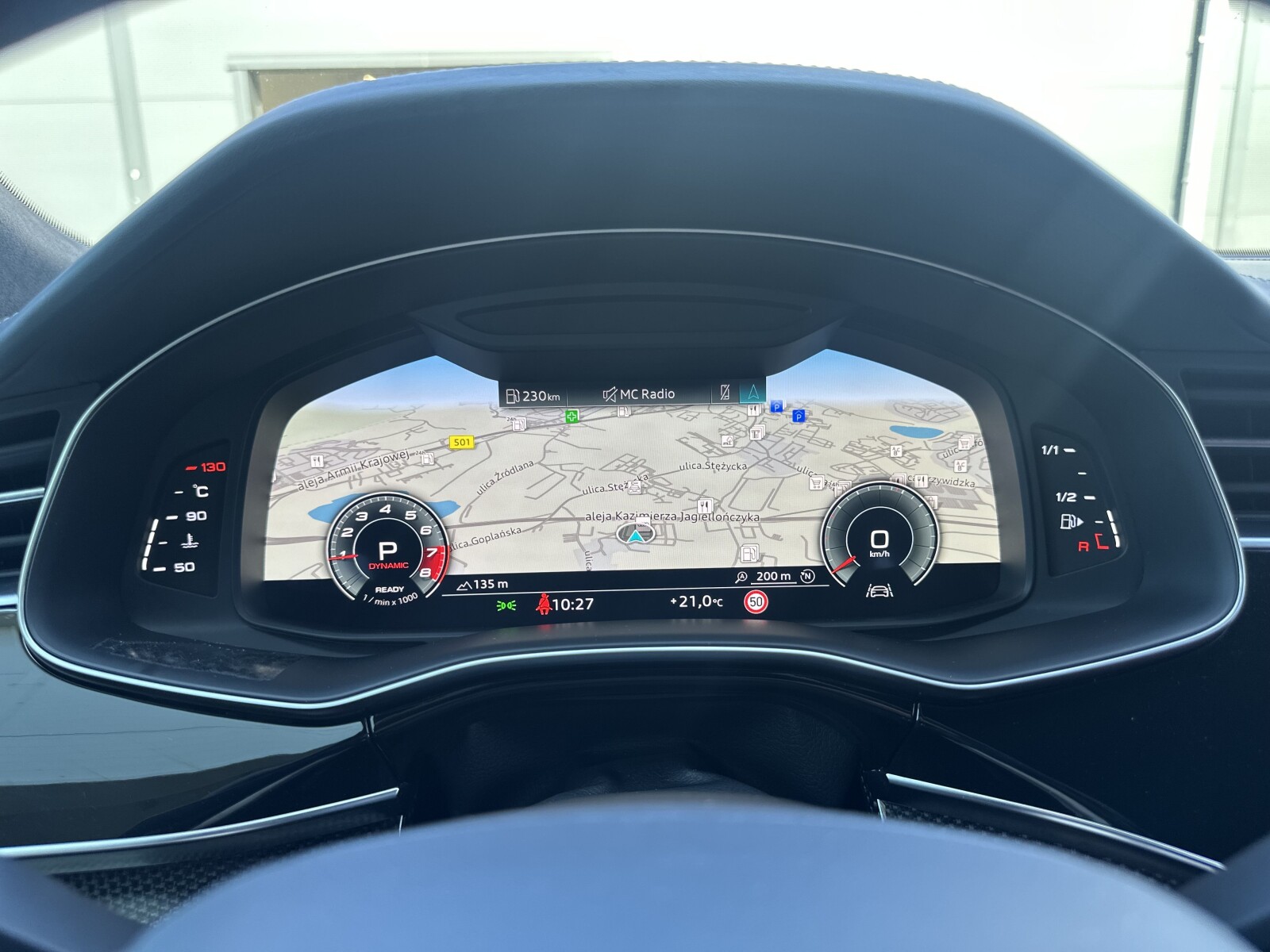 Audi SQ8 - zdjęcie 12