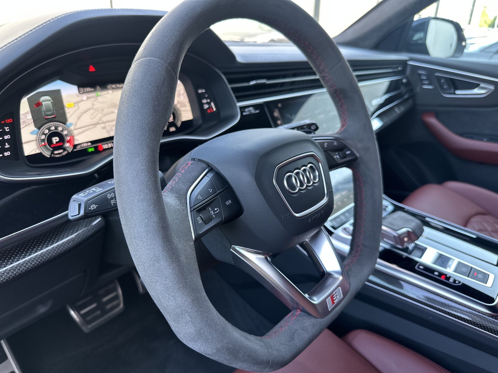 Audi SQ8 - zdjęcie 37