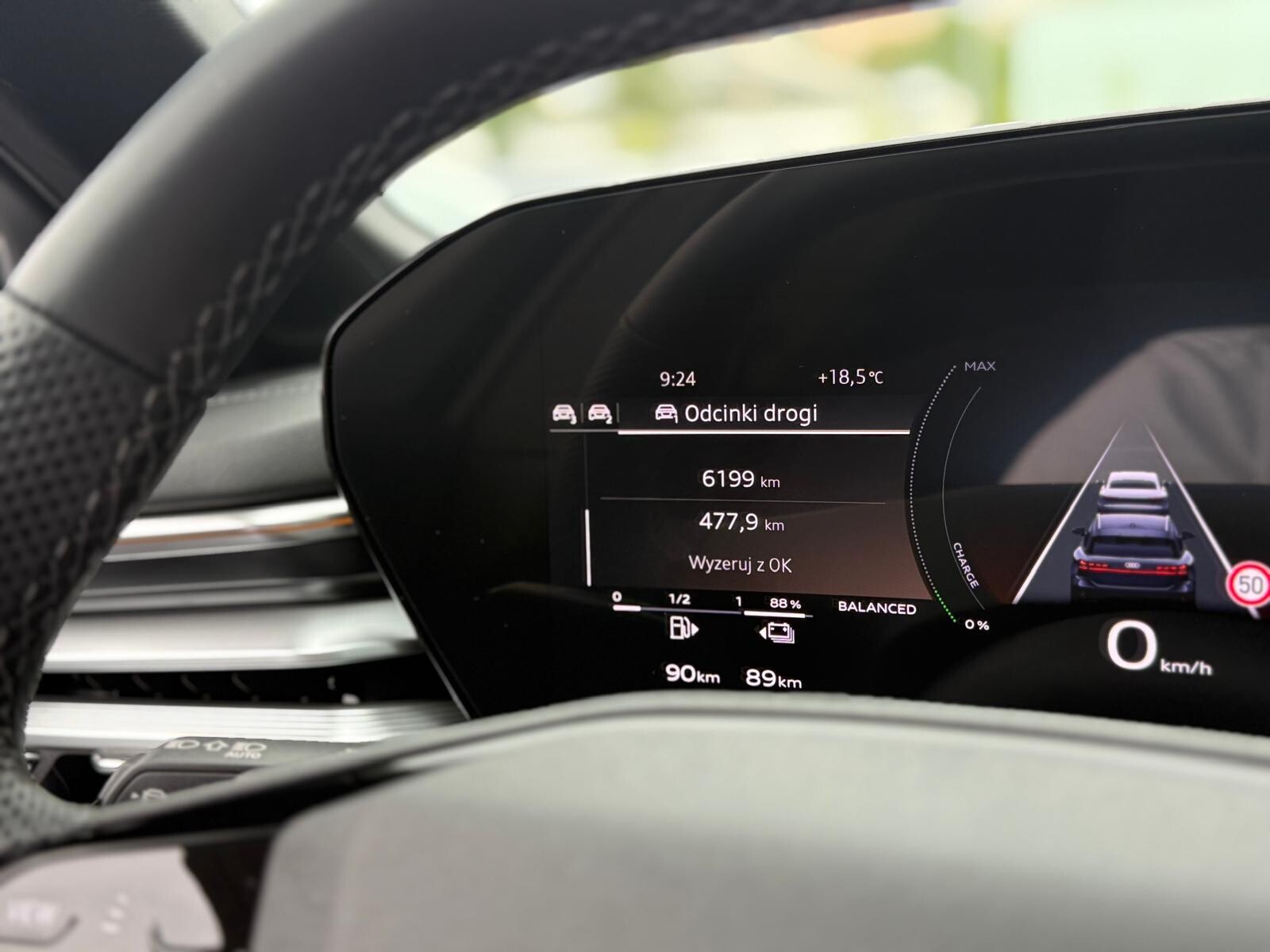 Audi A6 Avant e-hybrid - zdjęcie 33
