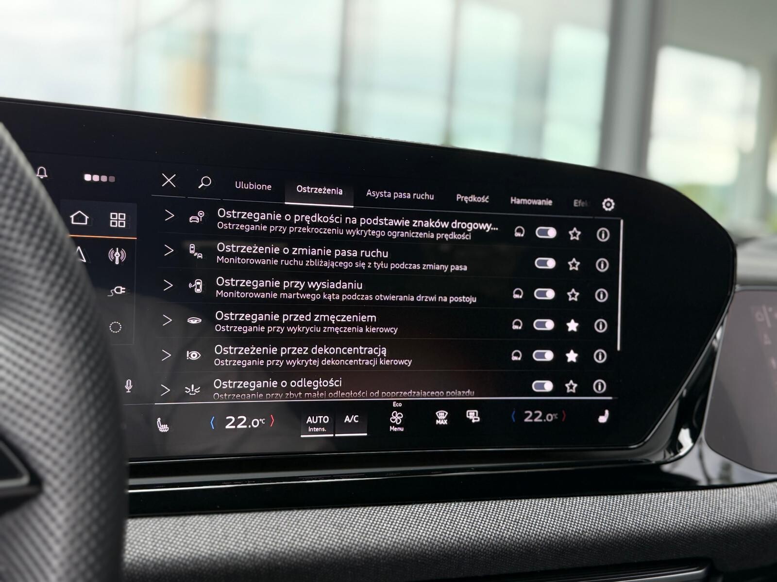 Audi A6 Avant e-hybrid - zdjęcie 34