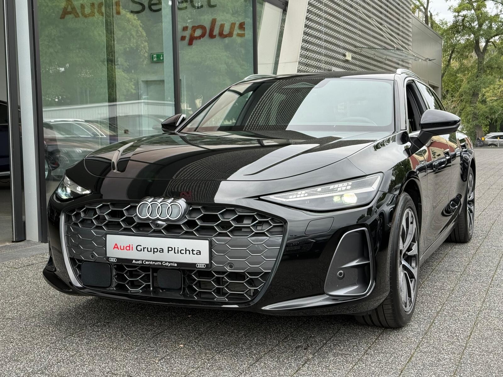 Audi A6 Avant e-hybrid - zdjęcie 9
