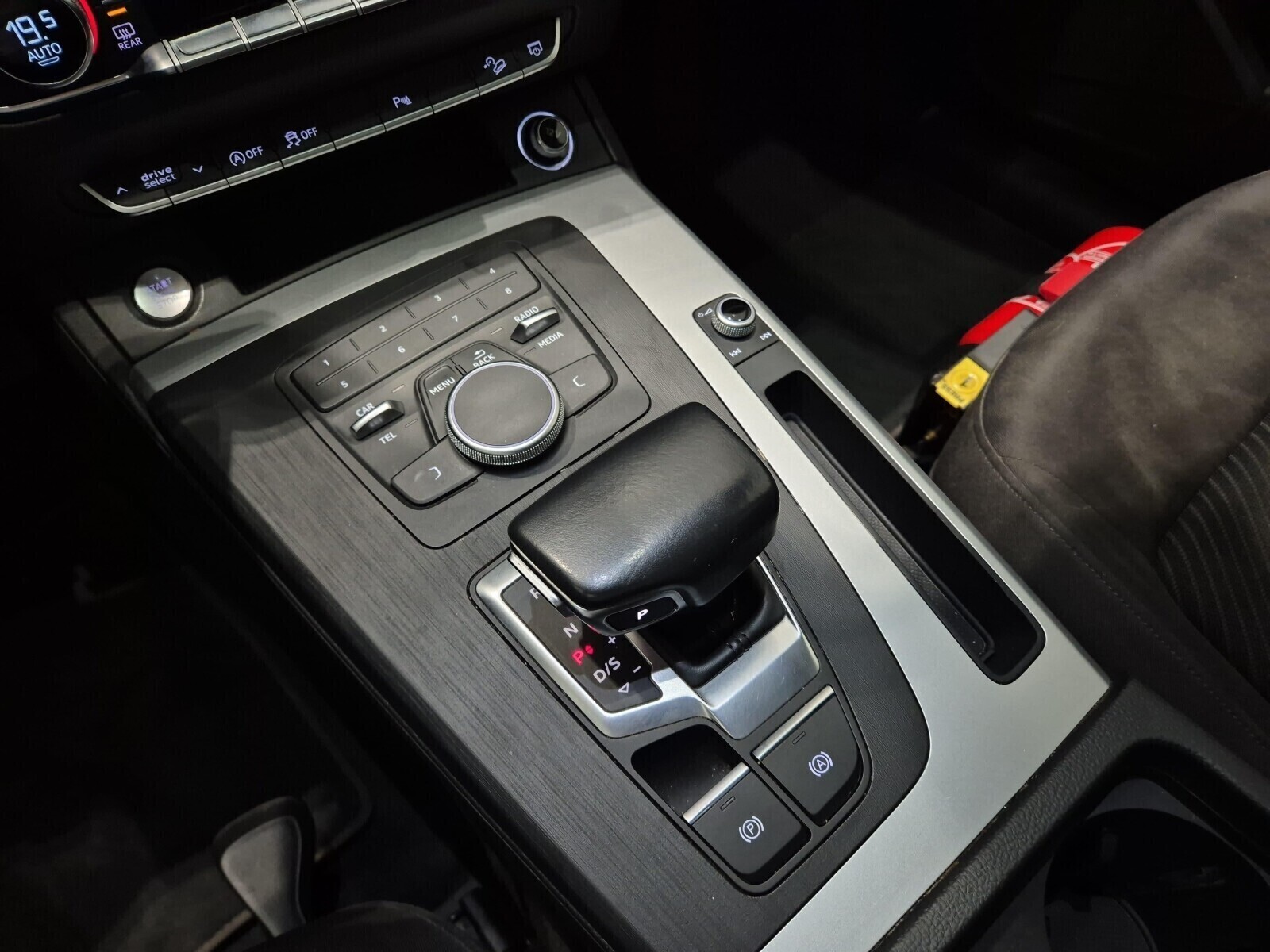 Audi Q5 - zdjęcie 13