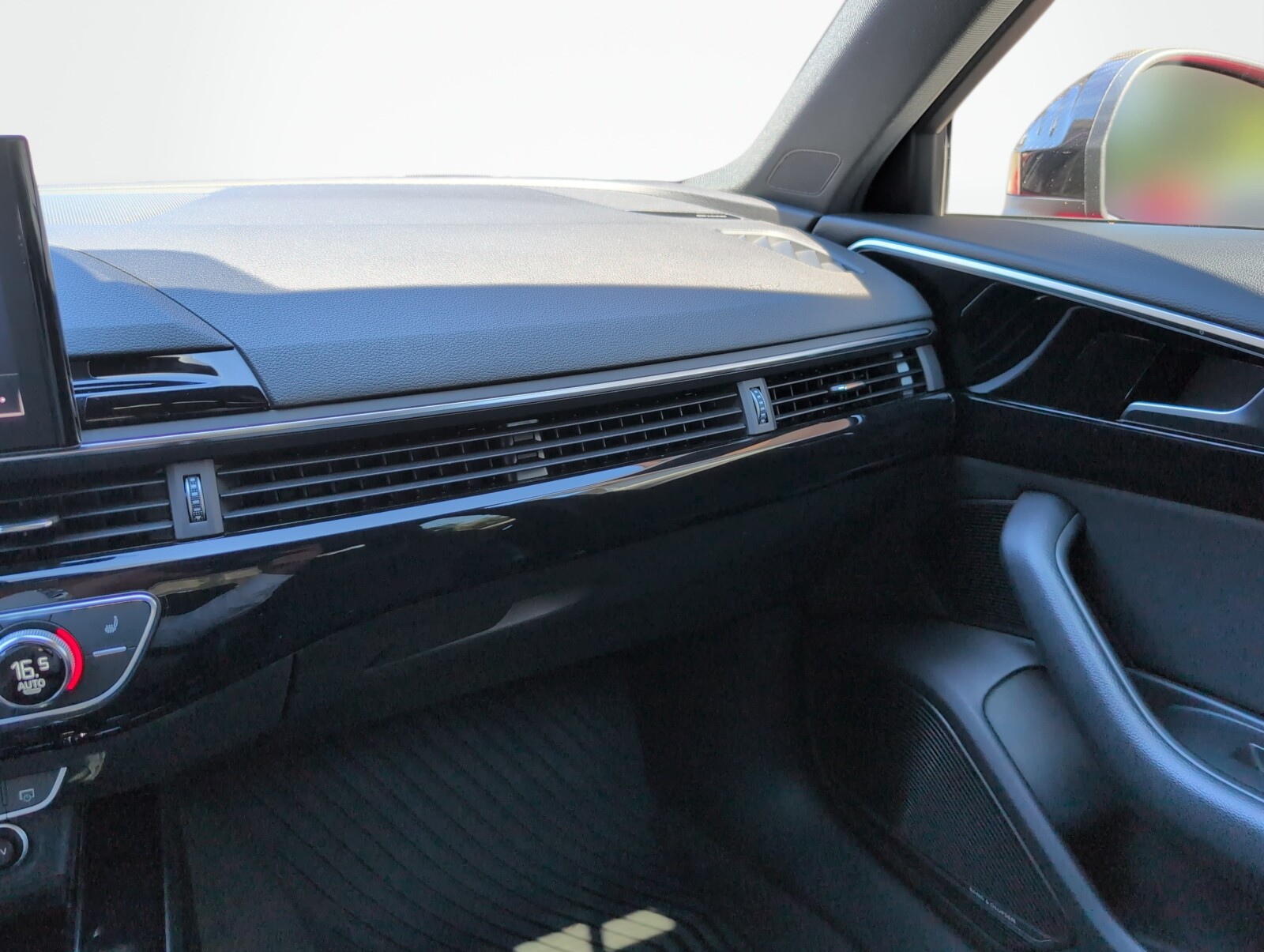 Audi A4 Limousine - zdjęcie 38
