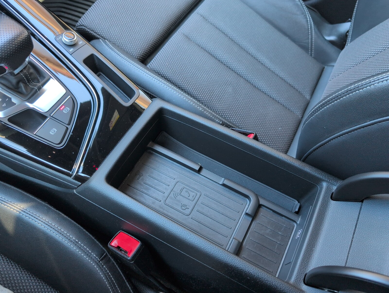 Audi A4 Limousine - zdjęcie 37