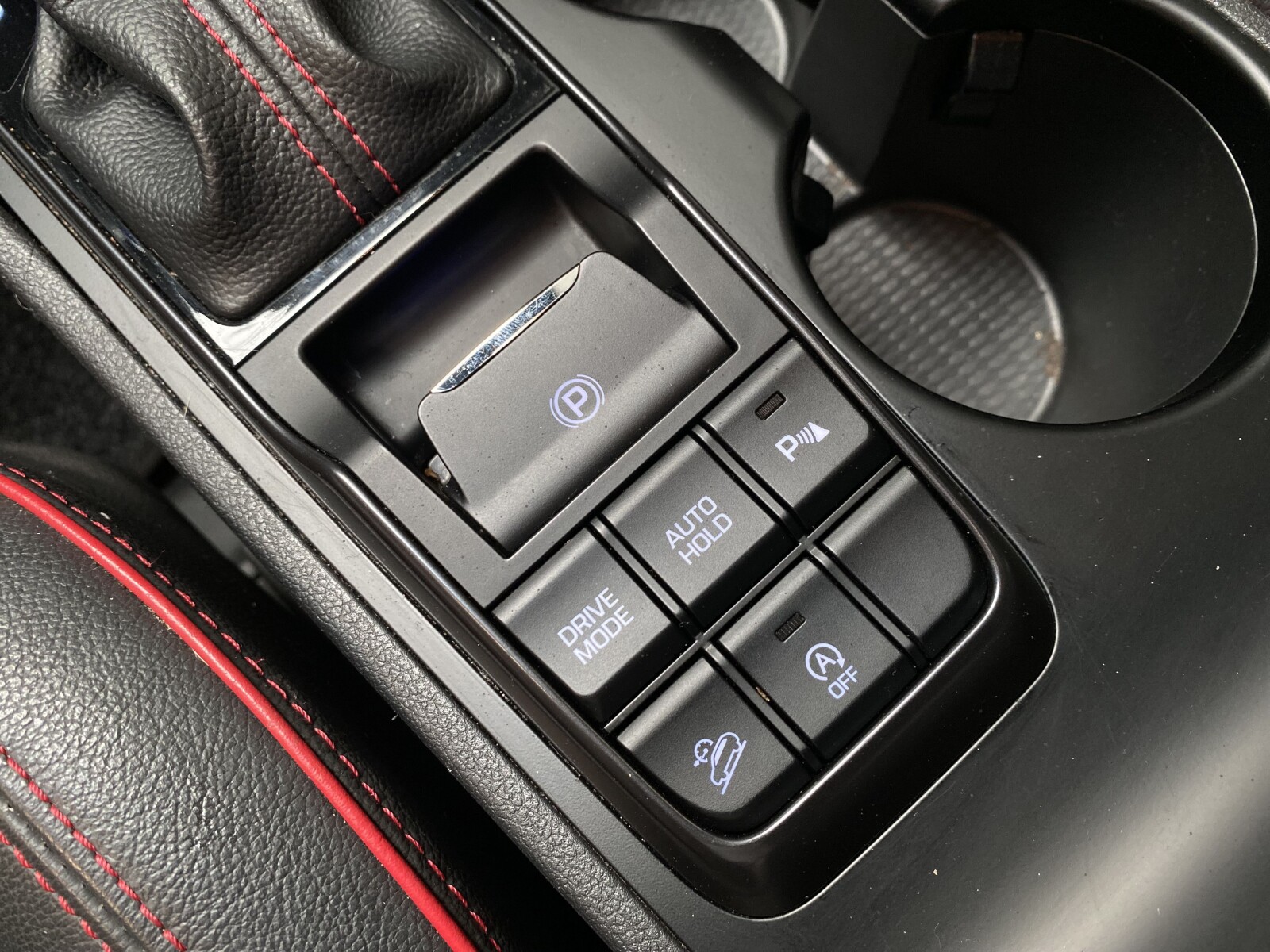Hyundai Tucson - zdjęcie 14