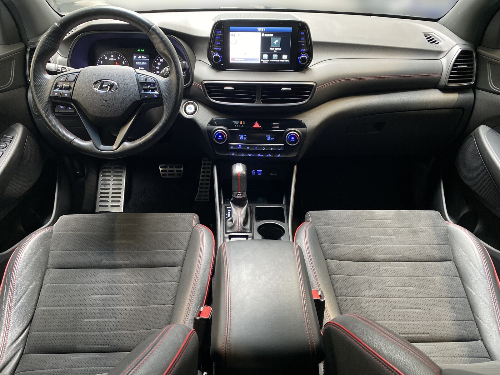 Hyundai Tucson - zdjęcie 10