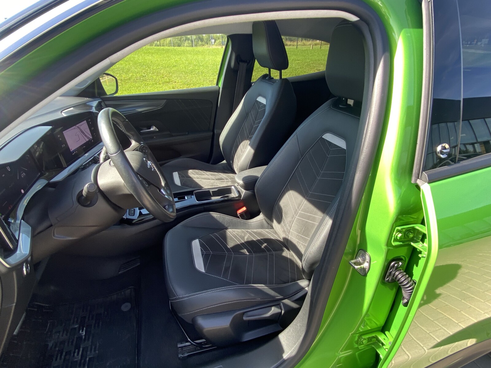 Opel Mokka - zdjęcie 10