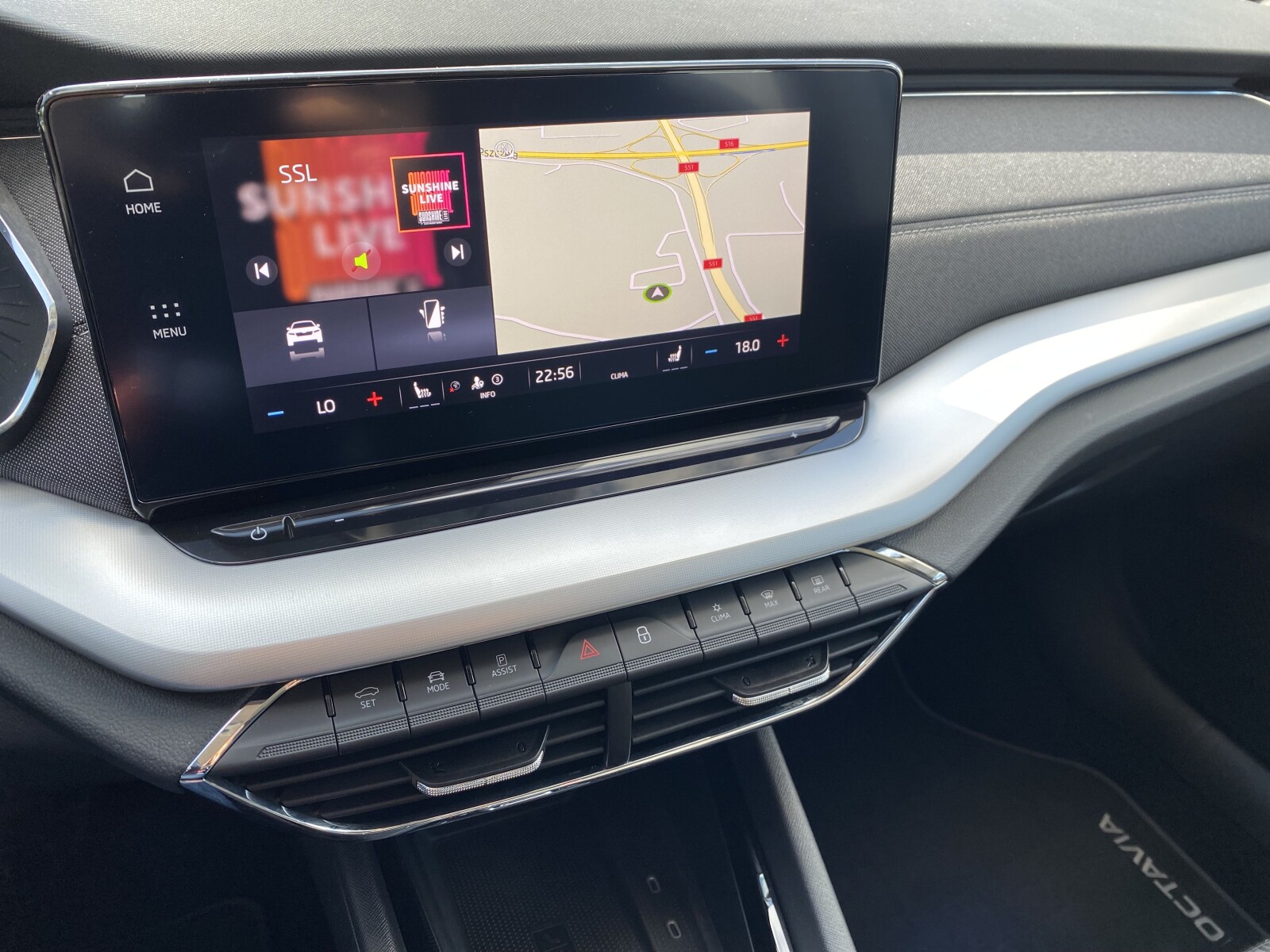 Škoda Octavia Combi - zdjęcie 23