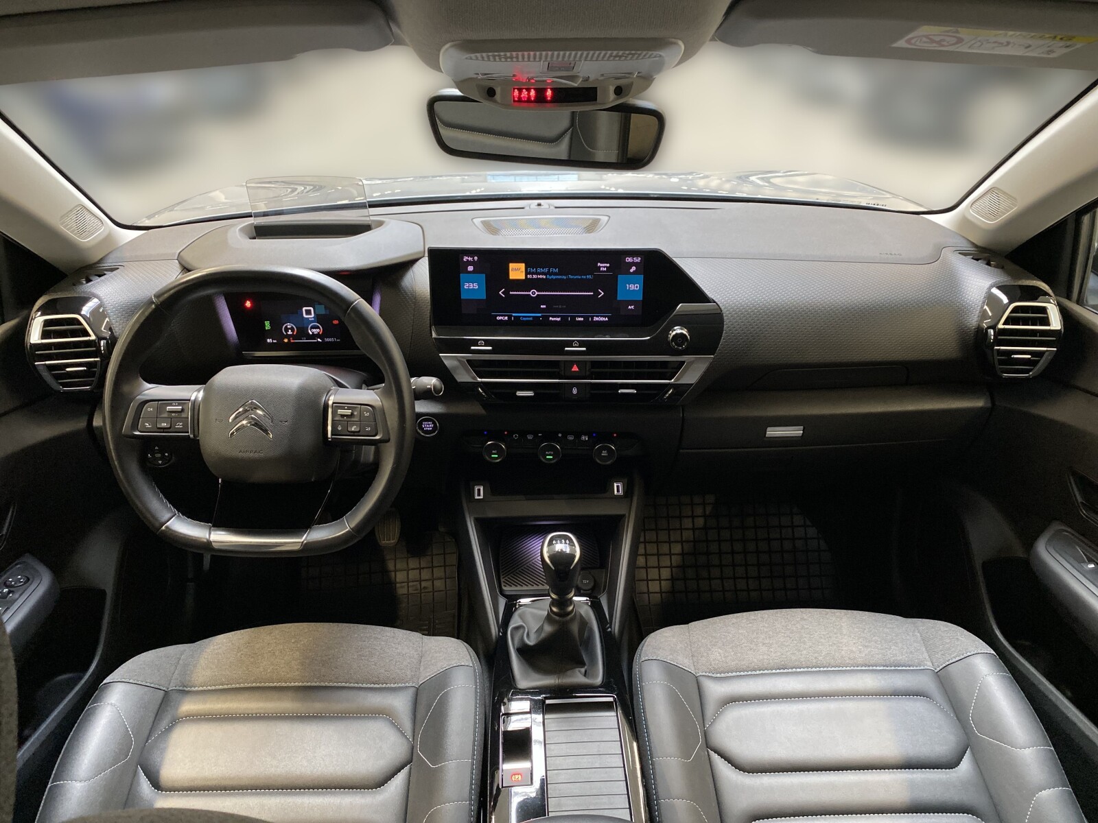 Citroën C4 - zdjęcie 11