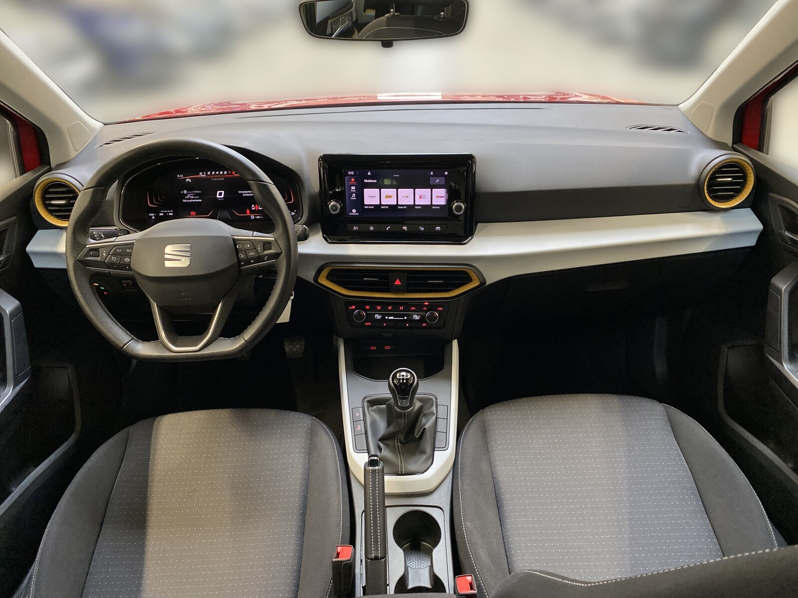 Seat Arona - zdjęcie 9