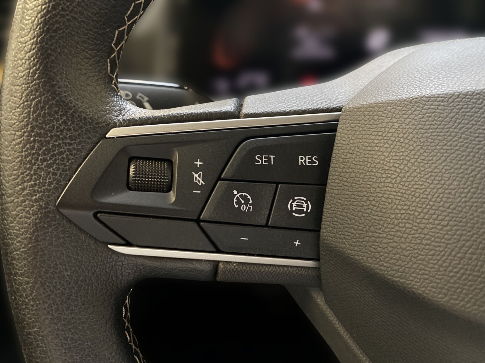 Seat Arona - zdjęcie 18