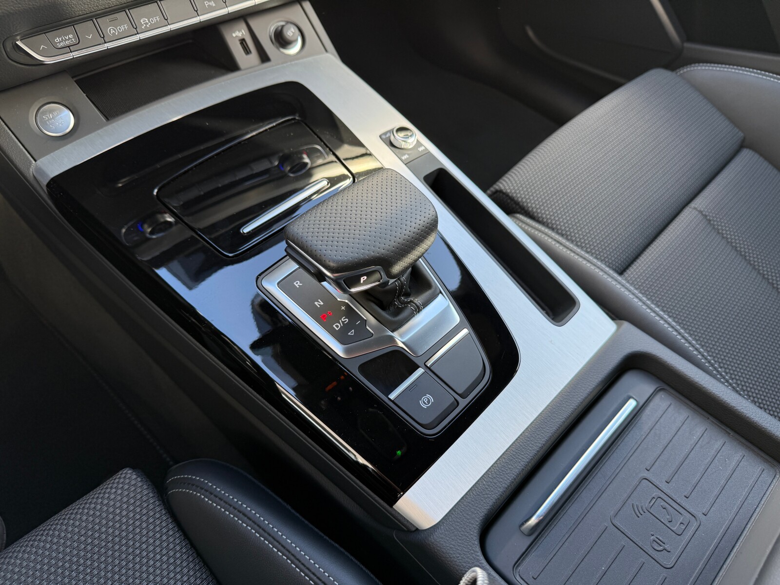 Audi Q5 - zdjęcie 24