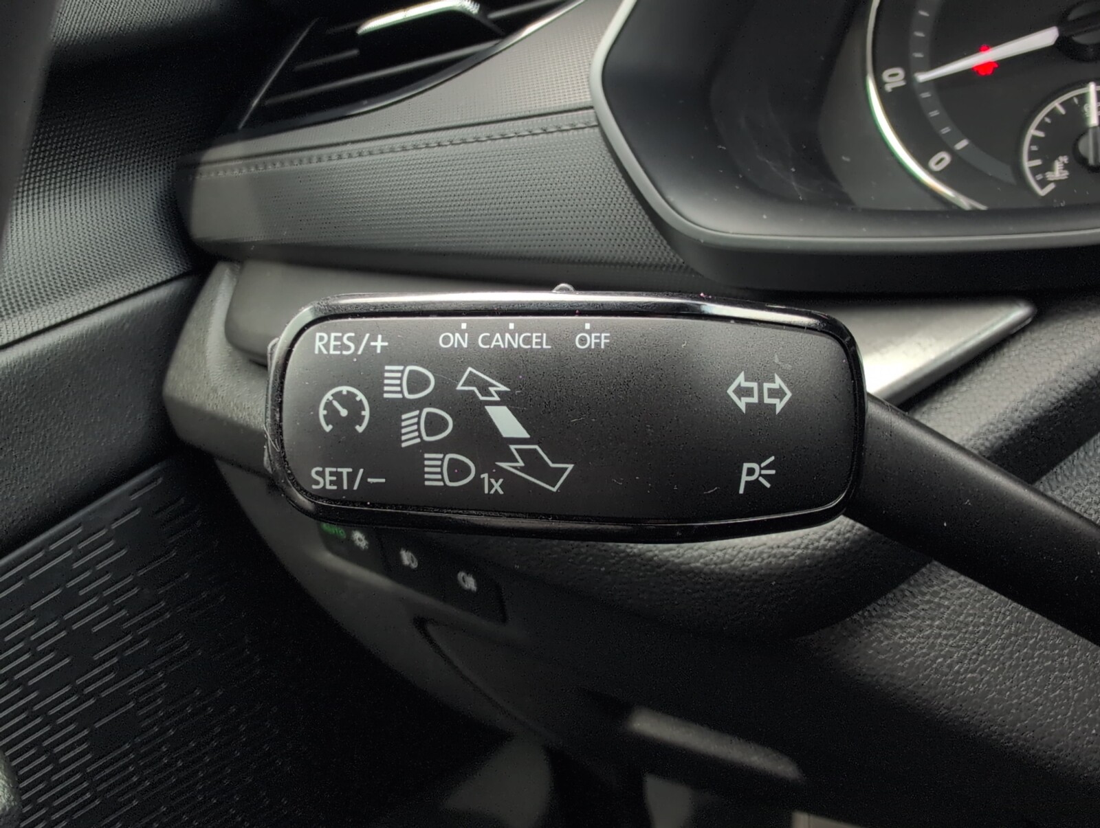 Škoda Octavia Combi - zdjęcie 23