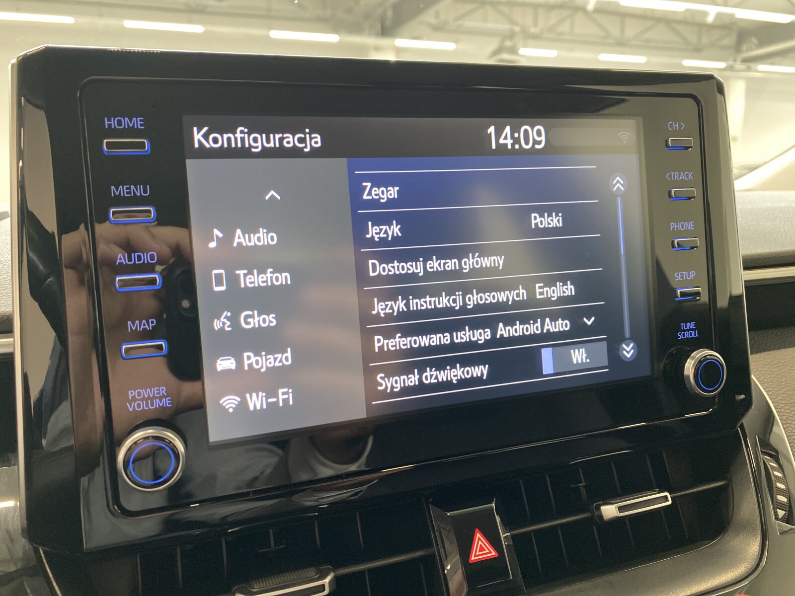 Toyota Corolla - zdjęcie 20