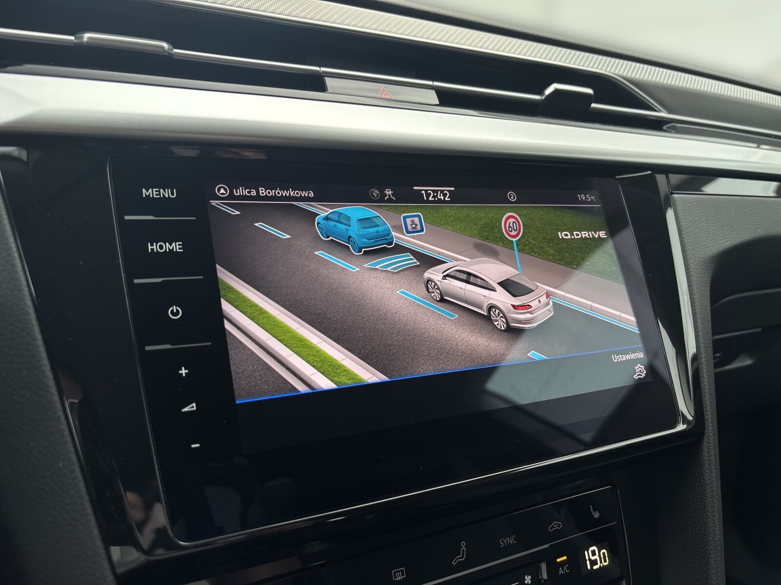 Volkswagen Arteon - zdjęcie 34