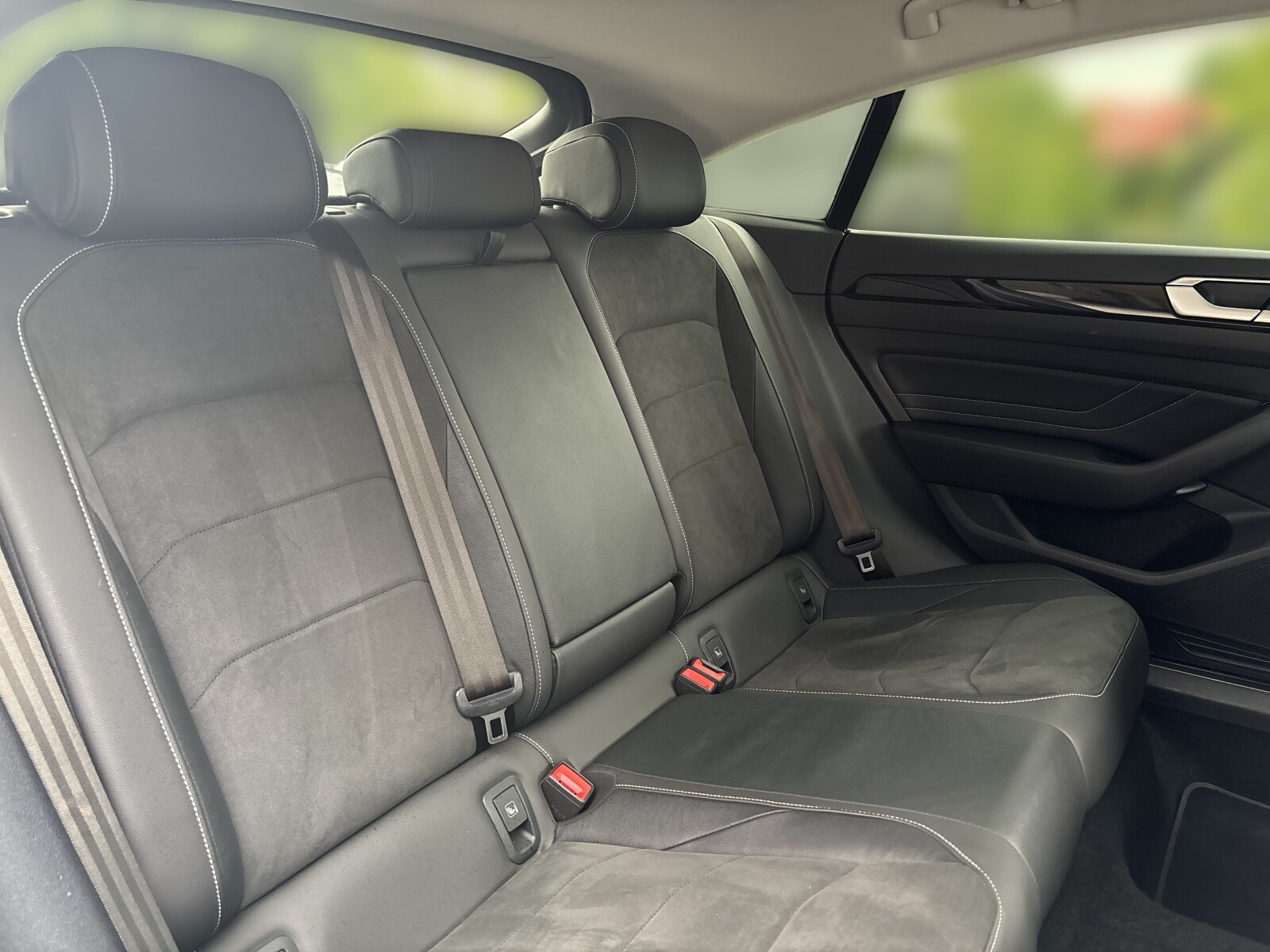 Volkswagen Arteon - zdjęcie 20