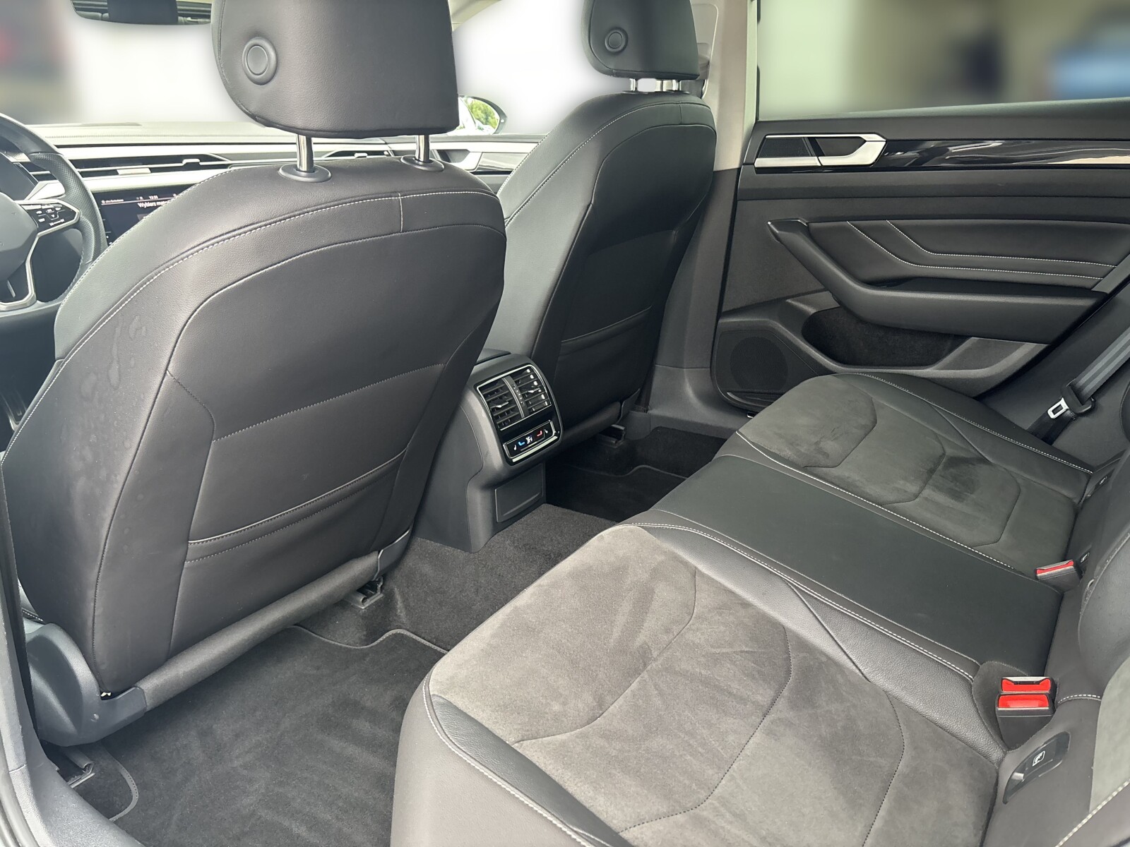 Volkswagen Arteon - zdjęcie 12