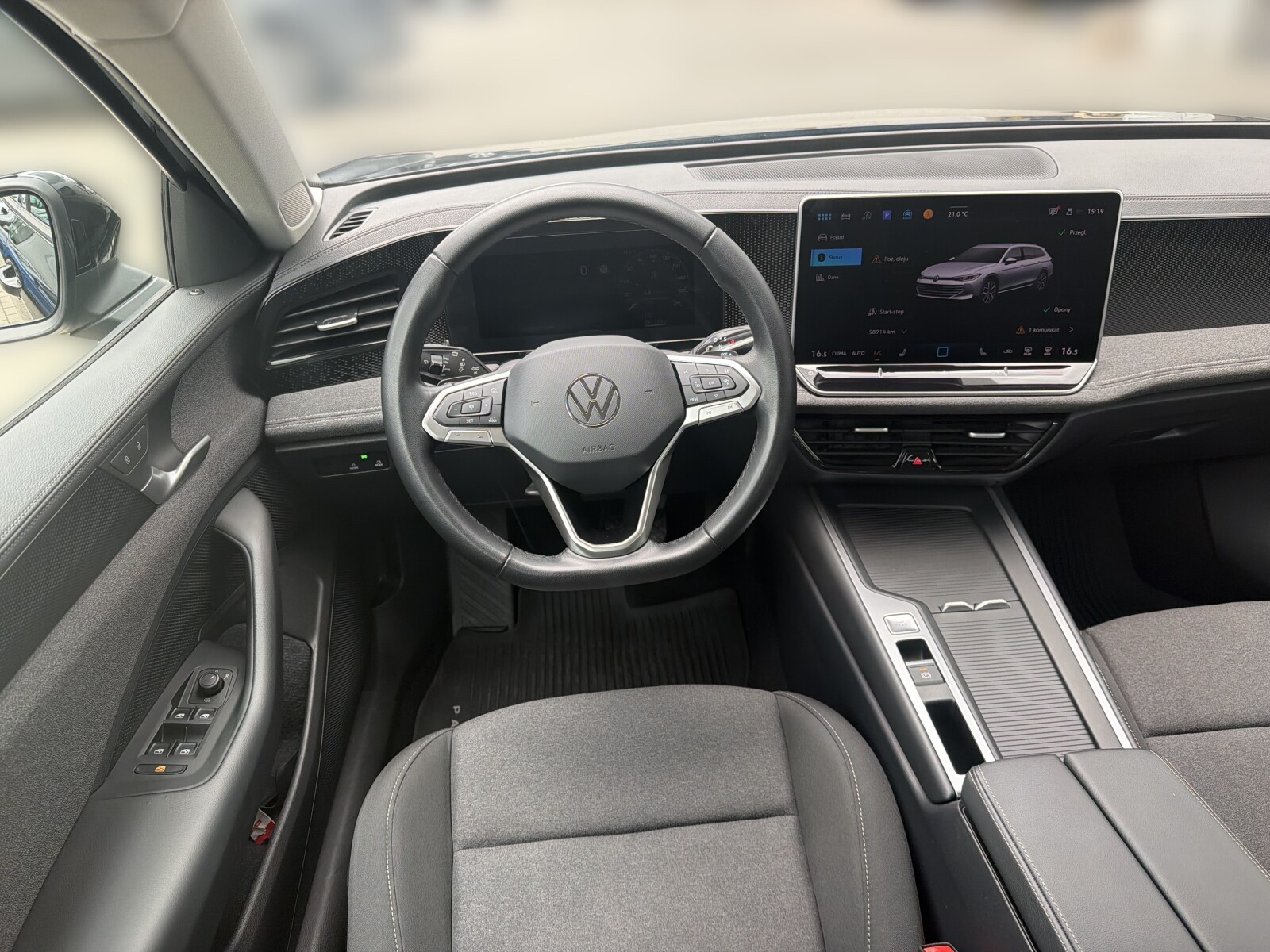 Volkswagen Passat Variant - zdjęcie 14
