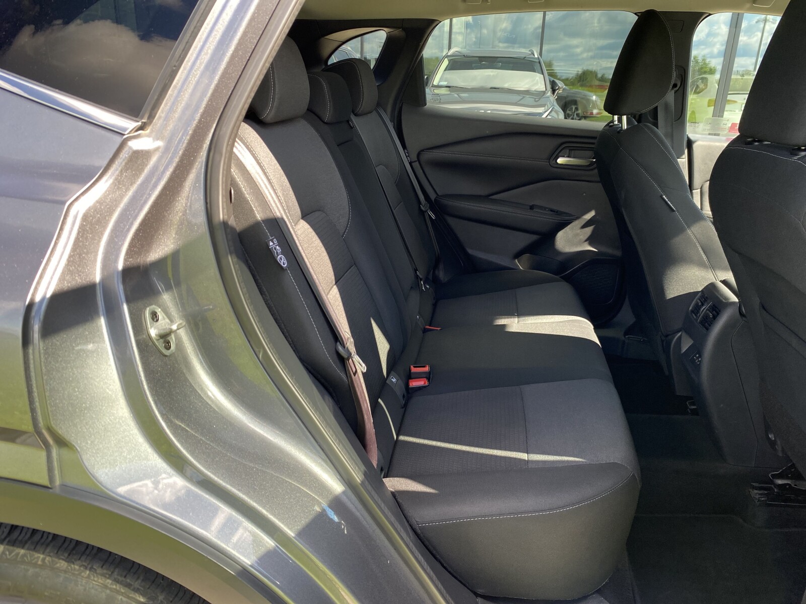 Nissan Qashqai - zdjęcie 14