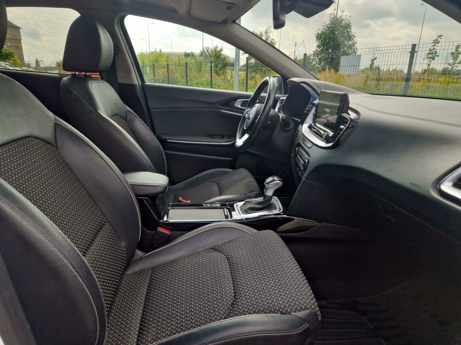 Kia XCeed - zdjęcie 4