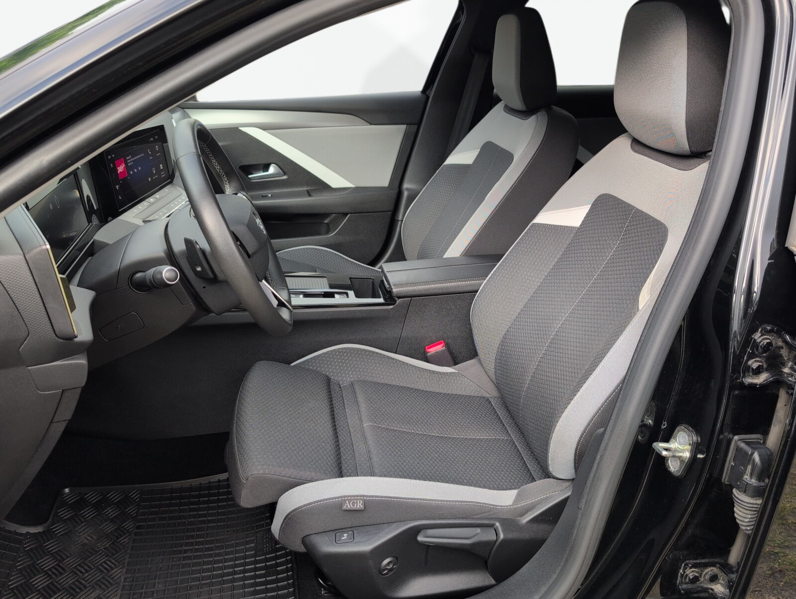 Opel Astra - zdjęcie 16