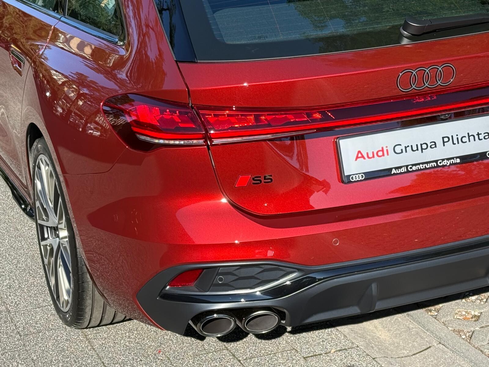 Audi S5 Avant - zdjęcie 12