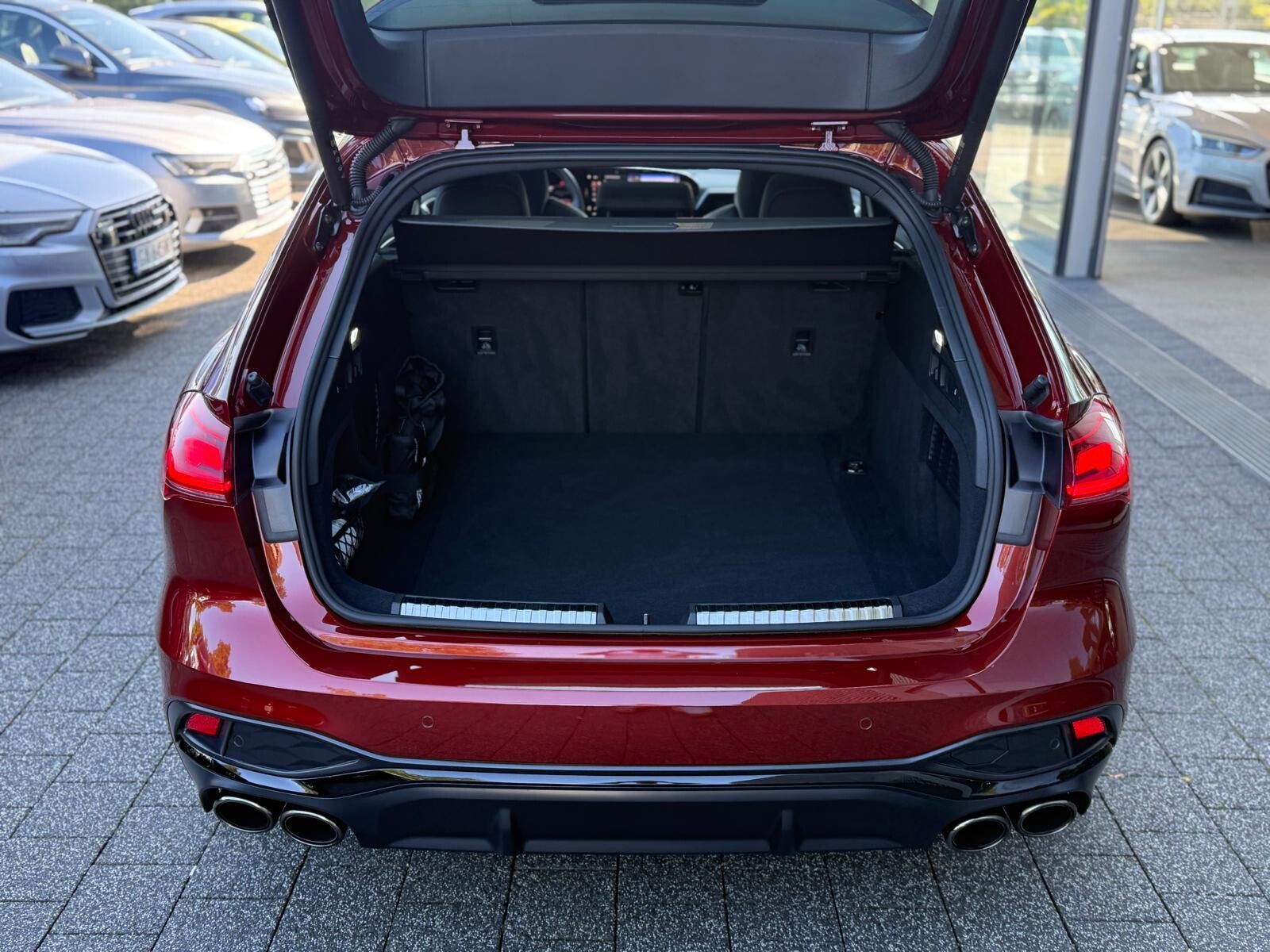 Audi S5 Avant - zdjęcie 13