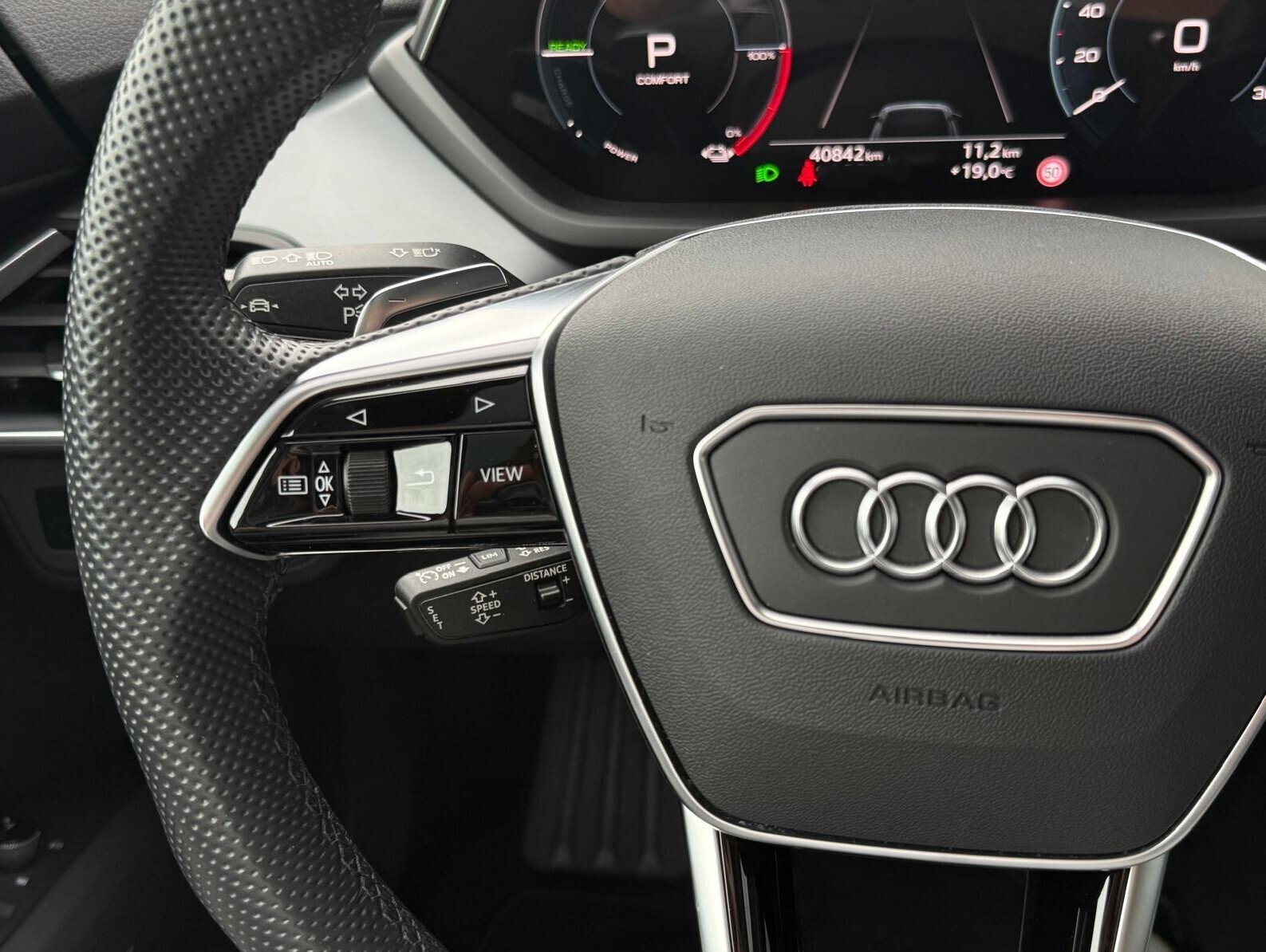 Audi e-tron GT - zdjęcie 26