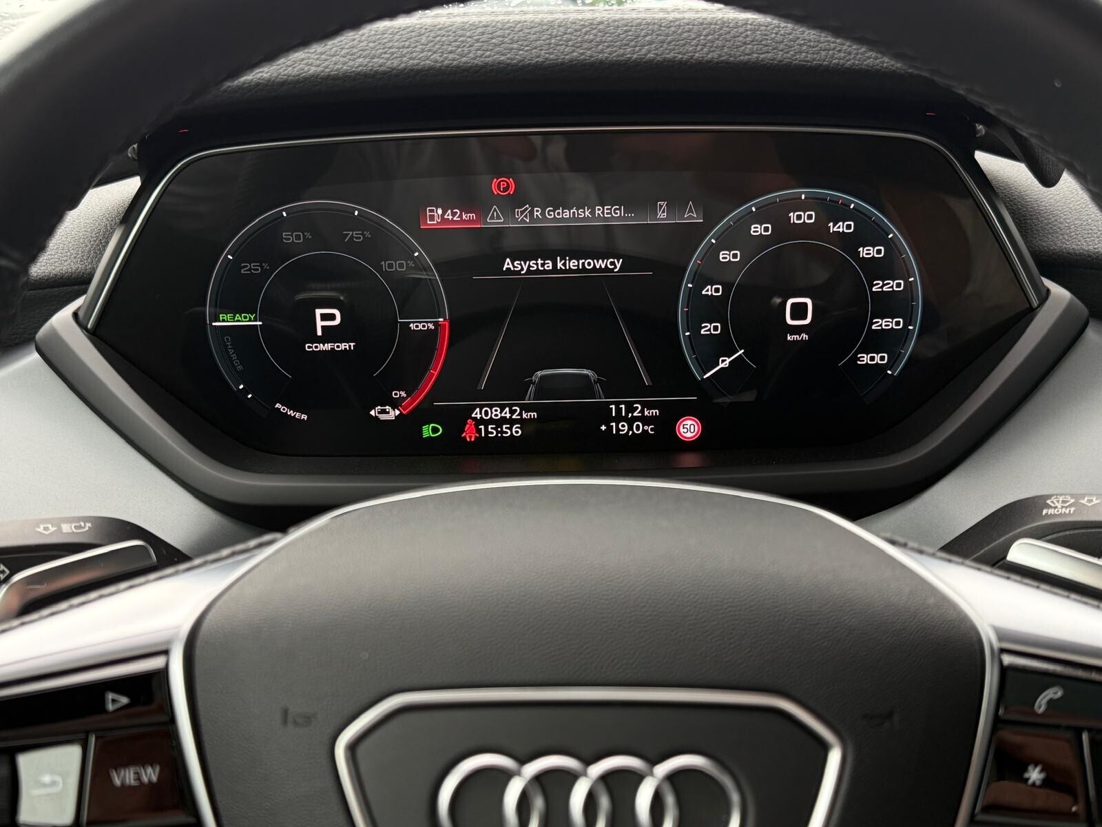 Audi e-tron GT - zdjęcie 28