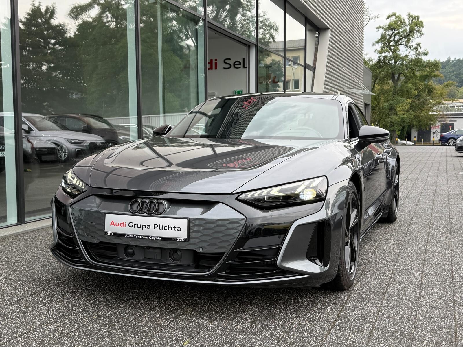 Audi e-tron GT - zdjęcie 9