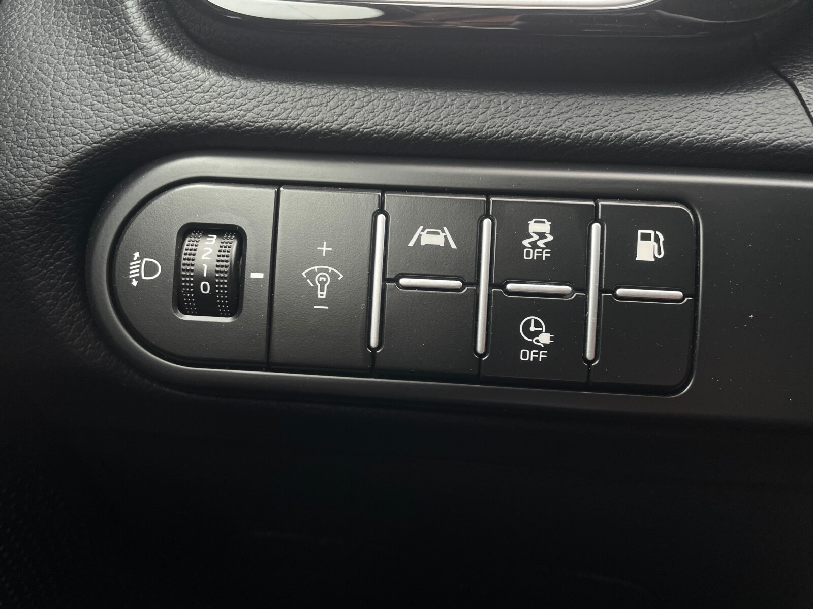 Kia Ceed - zdjęcie 38