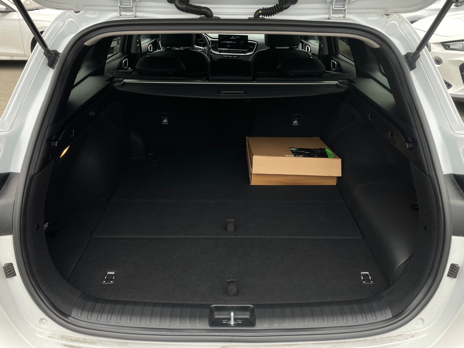 Kia Ceed - zdjęcie 12