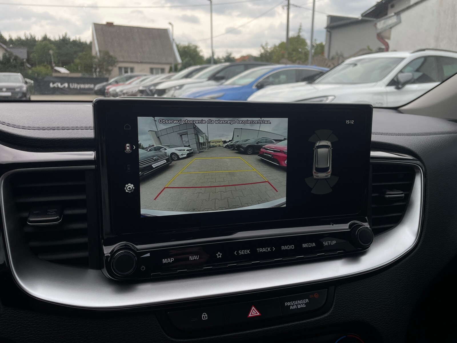 Kia Ceed - zdjęcie 28