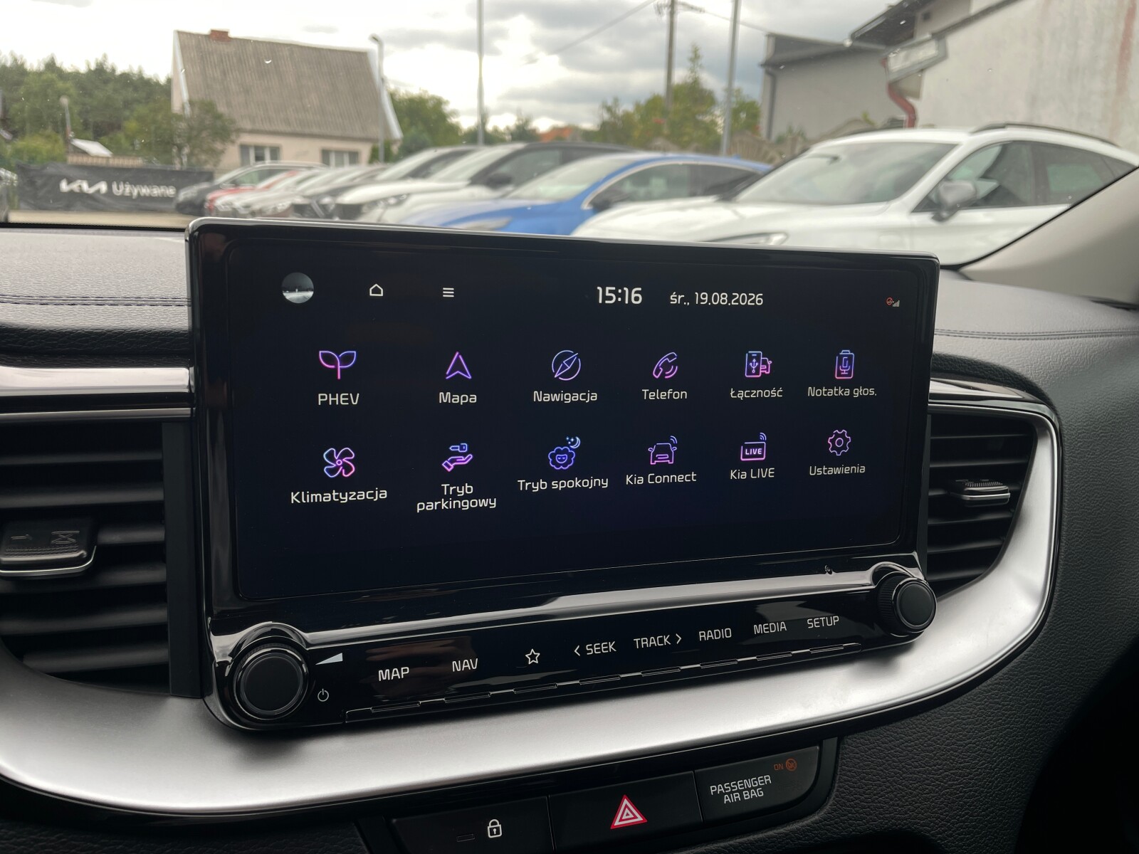 Kia Ceed - zdjęcie 32
