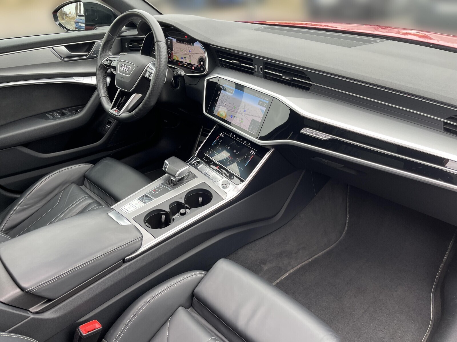 Audi A6 Avant - zdjęcie 17