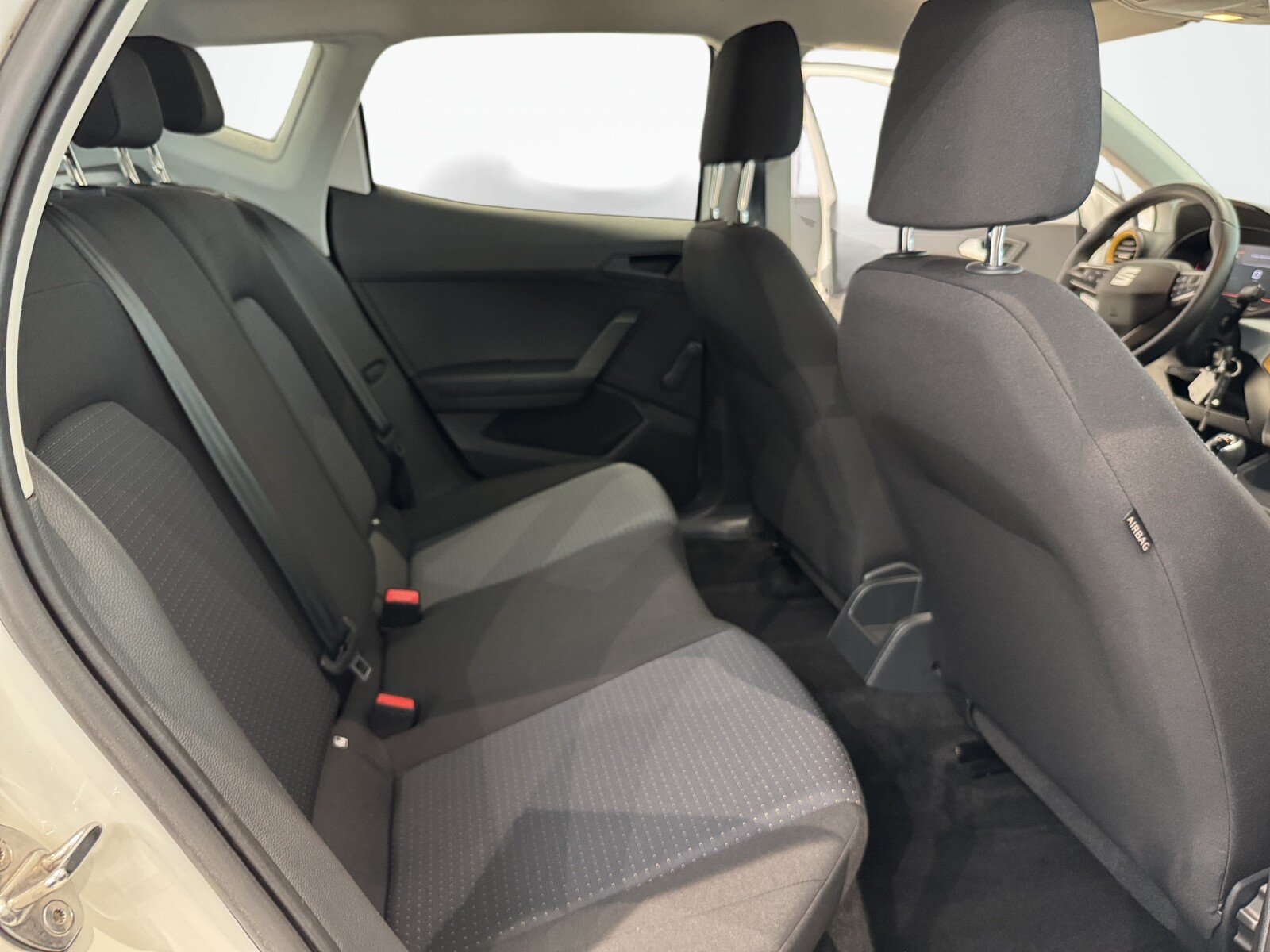 Seat Ibiza - zdjęcie 15